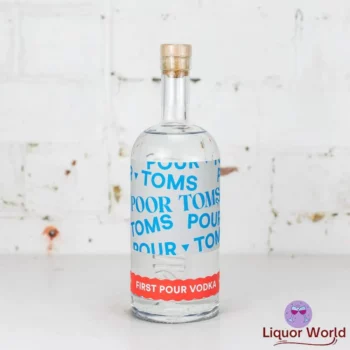 Poor Toms Vodka 700ml 1